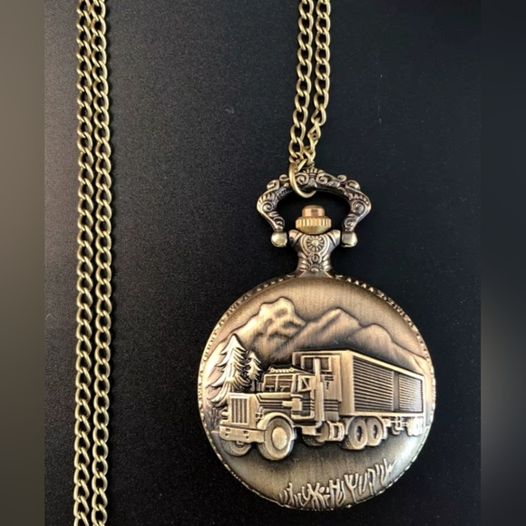 New 18 wheeler Big Rig truck trucker Quartz pocket watch - Picture 7 of 9